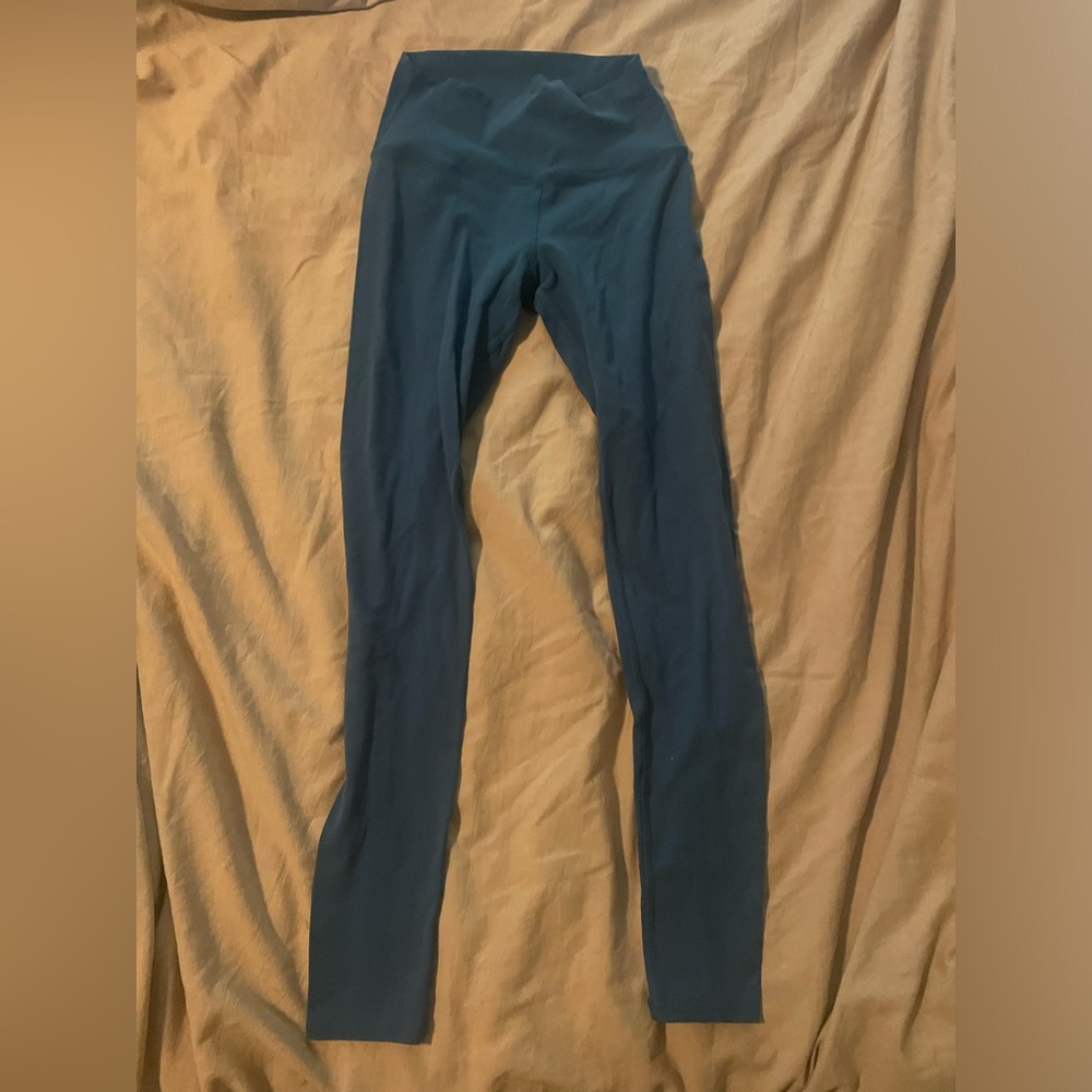 Alo yoga leggings